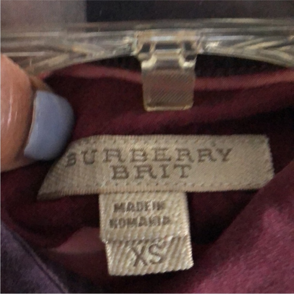 Burberry Britt button down - Picture 3 of 3